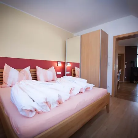 Weinbau Pronegg Vlg. Krainz * 里欧查赫